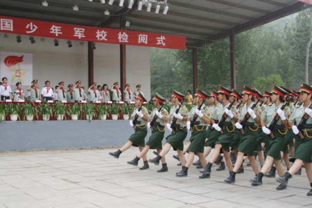 北京學生軍訓營、內蒙古大草原體驗6-8天團